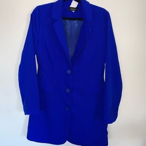 royal blue button-up blazer